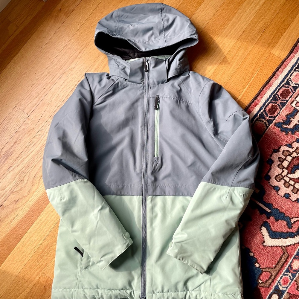 Women's Two-Tone Gray and Green Ski Jacket